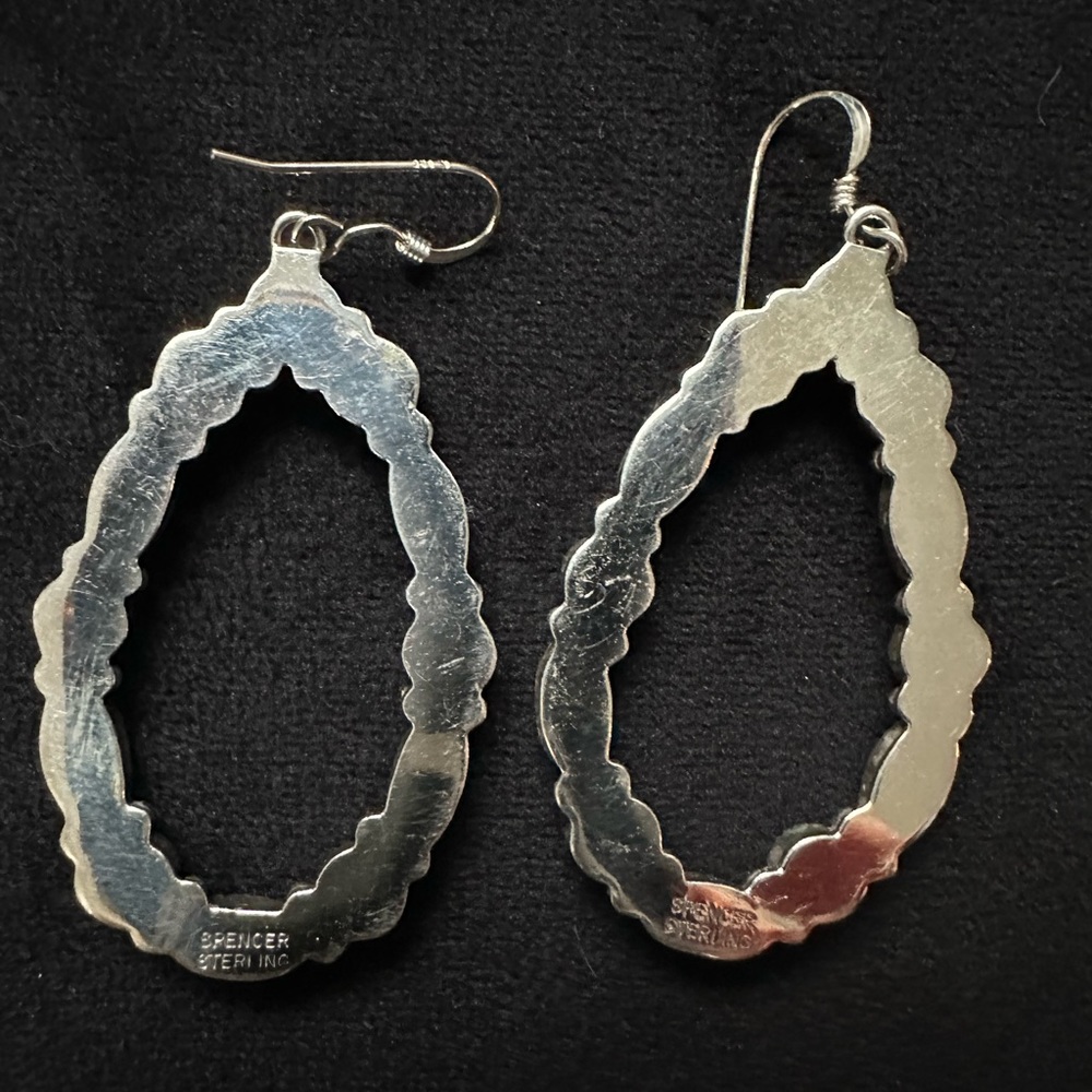 Beautiful handmade native Americans, sterling, silver and turquoise earrings - Picture 2 of 3